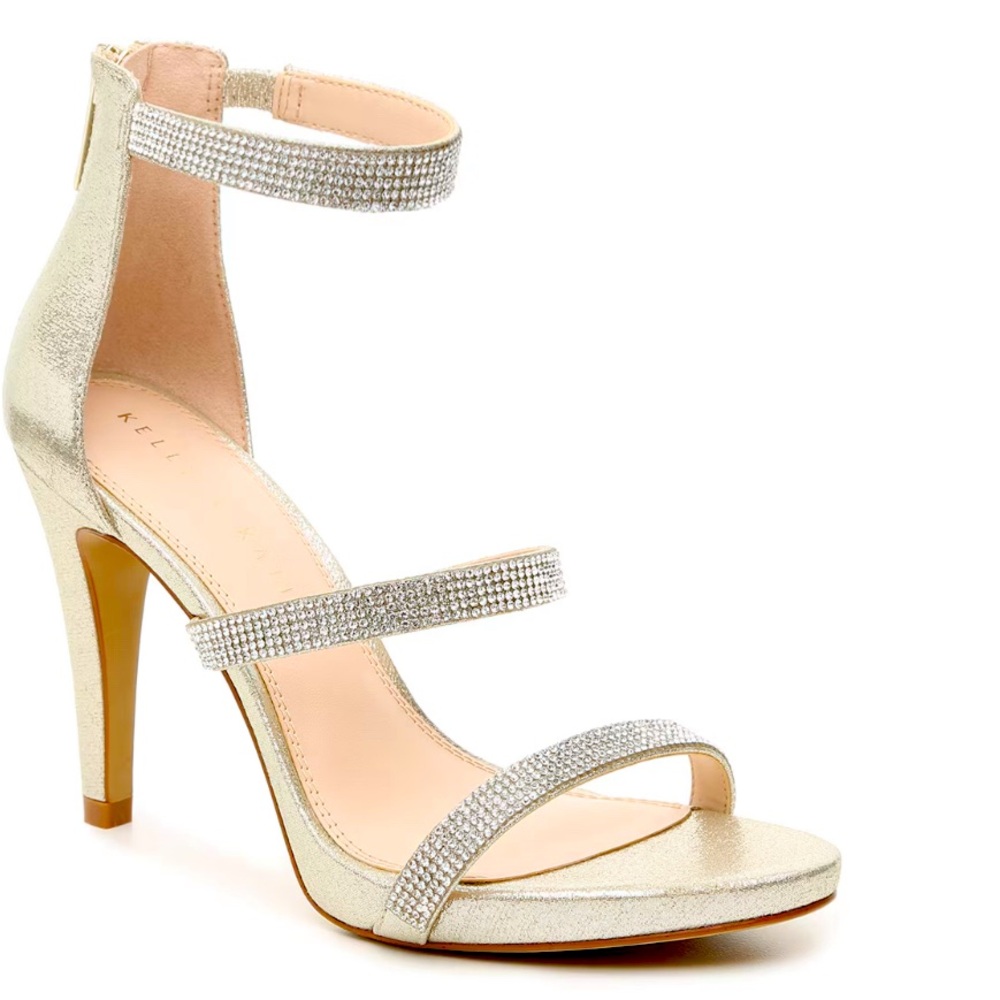 Kelly & Katie Courtnee Sandal heels